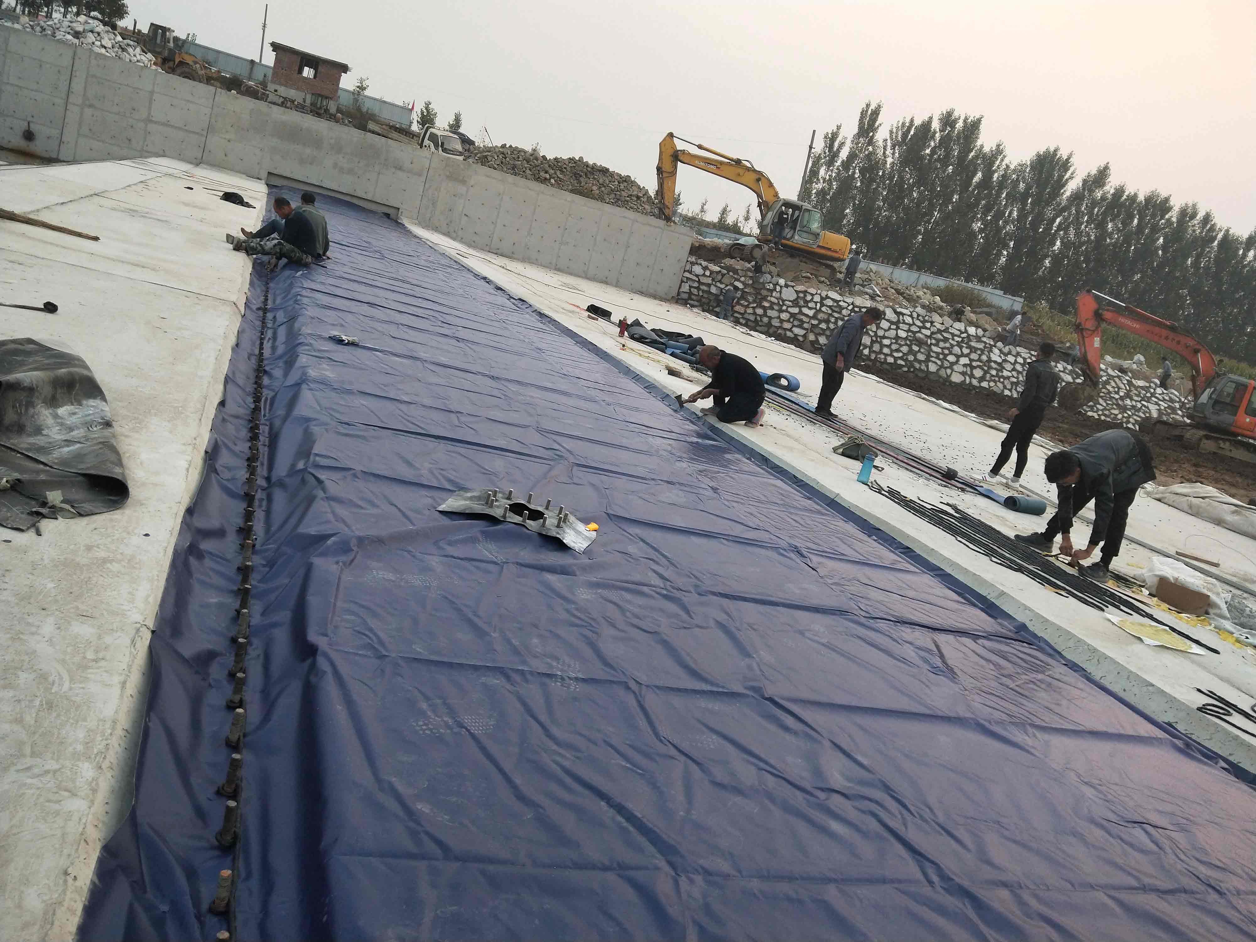 在建橡胶坝工程